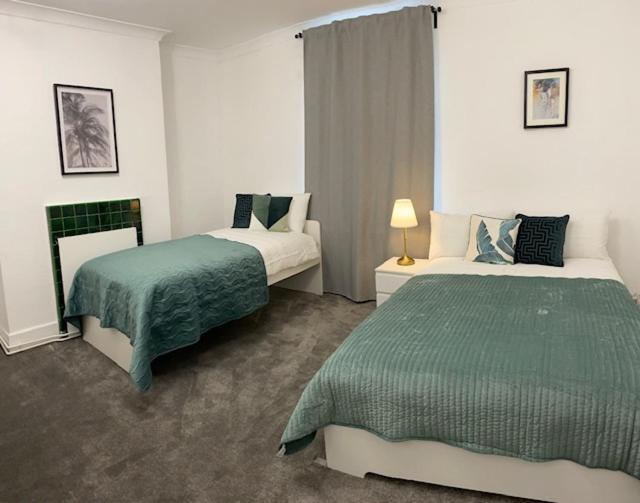 Guest Rooms In Camden Town London Exterior foto